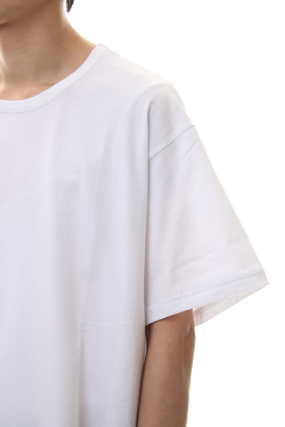 Round Short Sleeve Cut Sew White