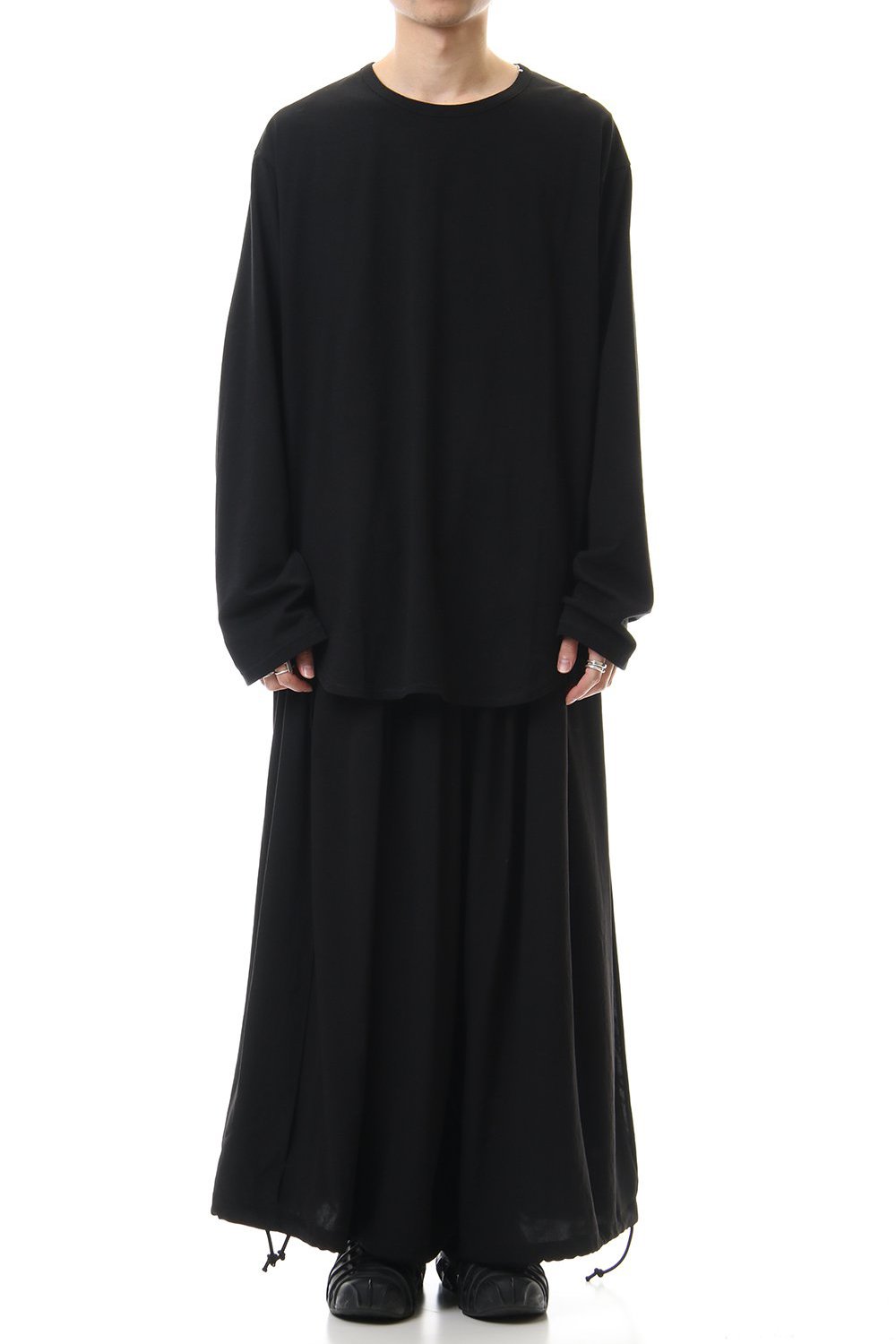 Round Long Sleeve Cut Sew