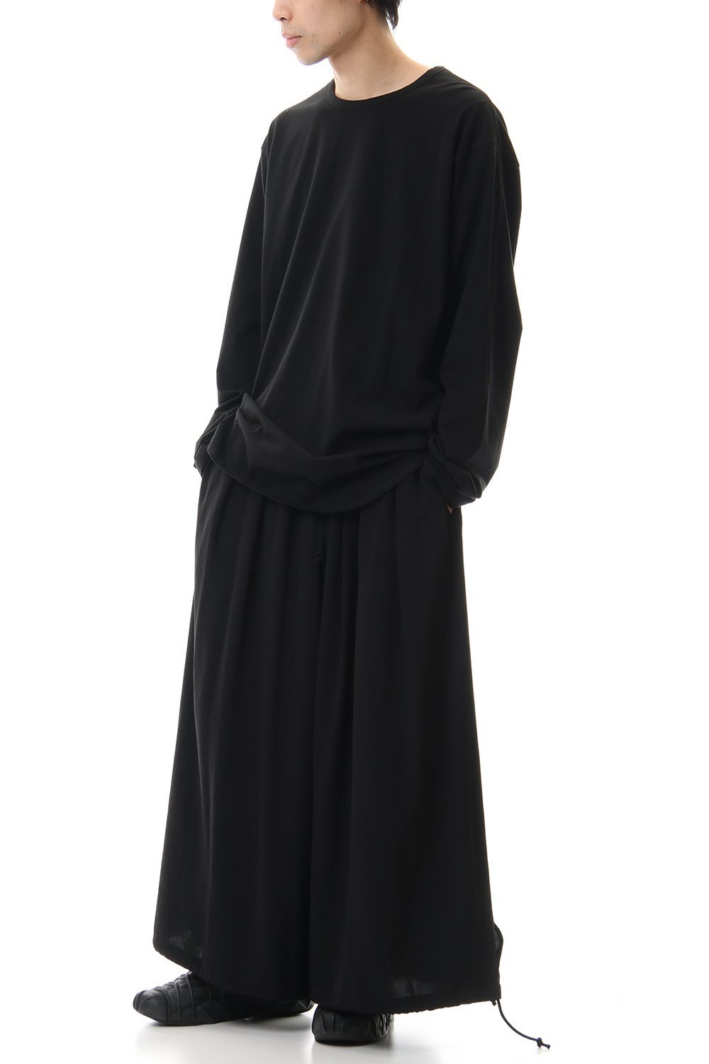 Round Long Sleeve Cut Sew