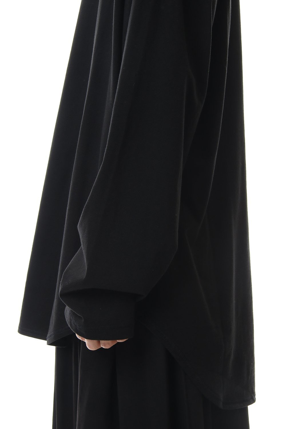 Round Long Sleeve Cut Sew