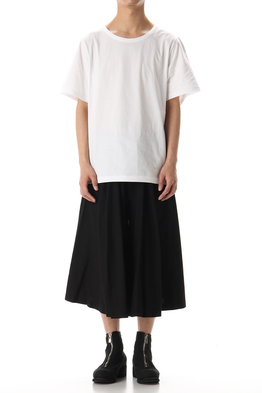 Back hagi Cut Sew White