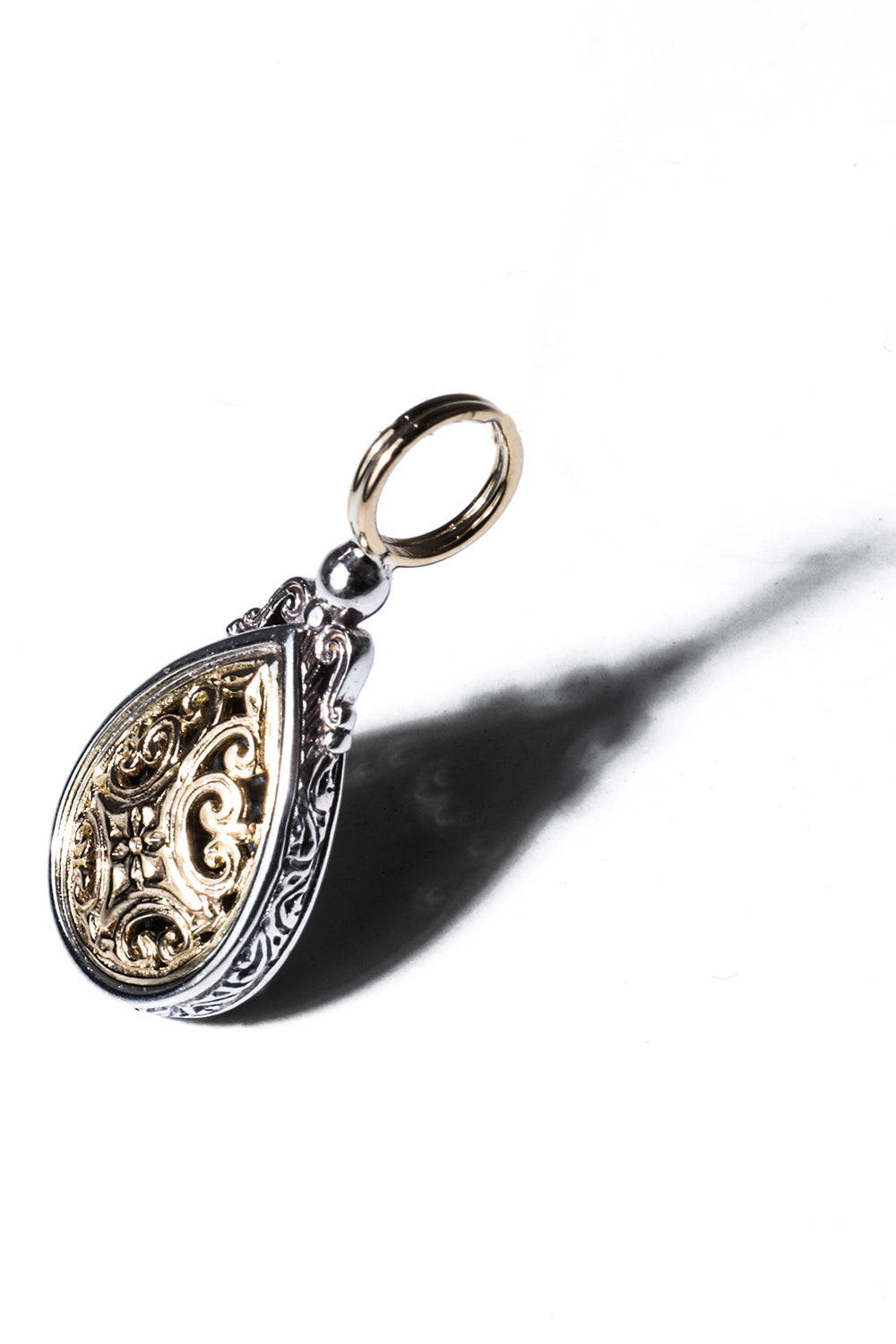 GP12 - Mediterranean Pendant