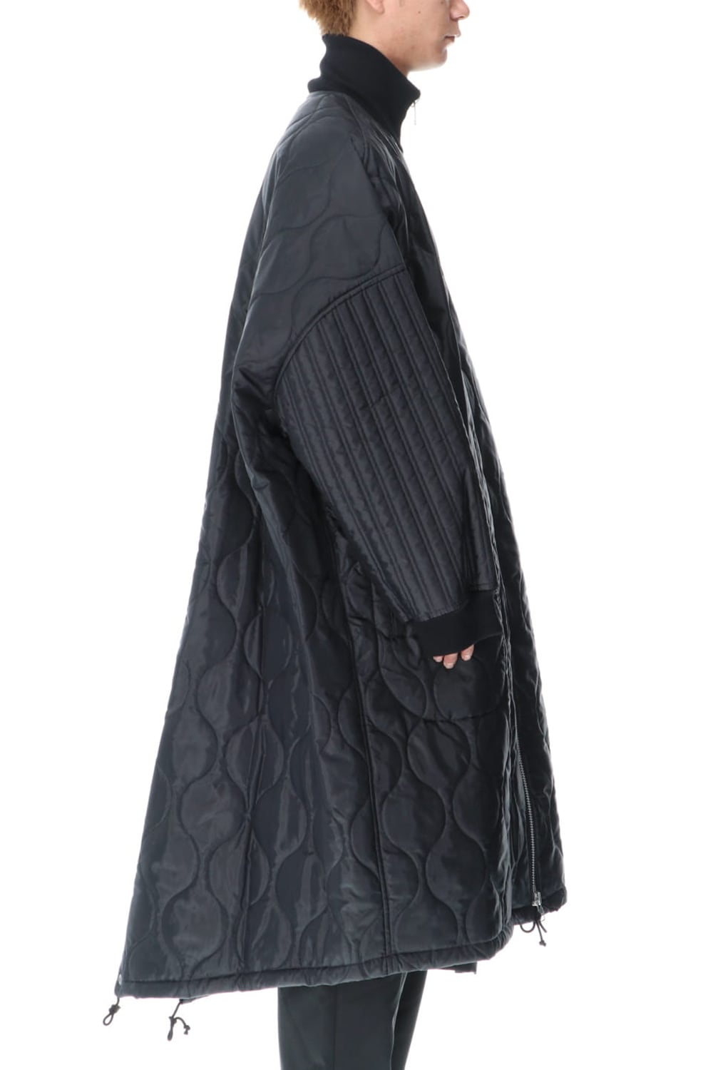 ライナー ビッグフードコート