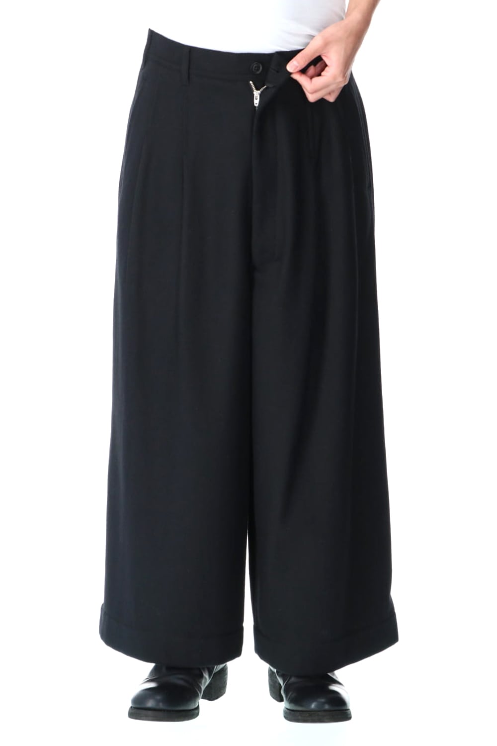 Two tack wide pants