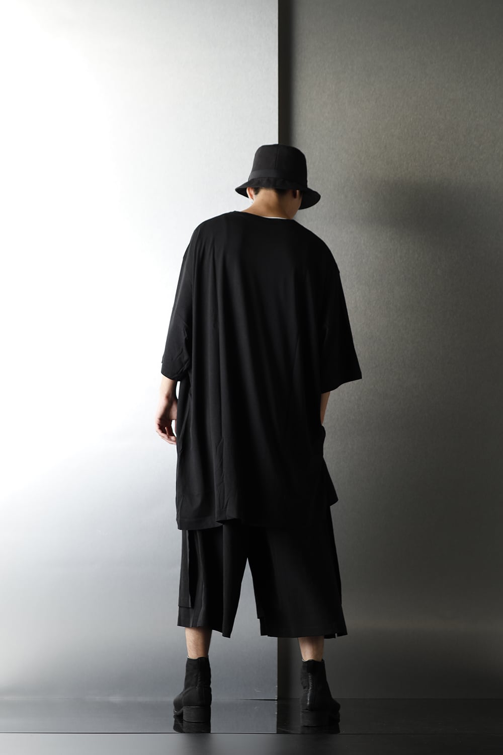 Jumbo cut-sew short Black