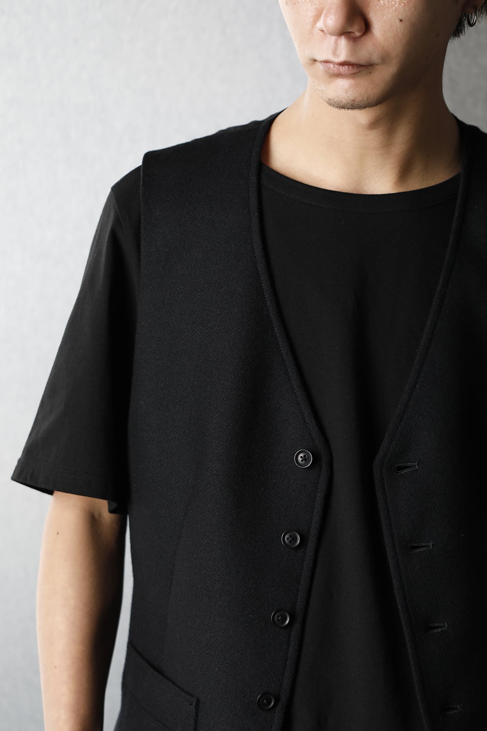 Five Buttons Singl Vest