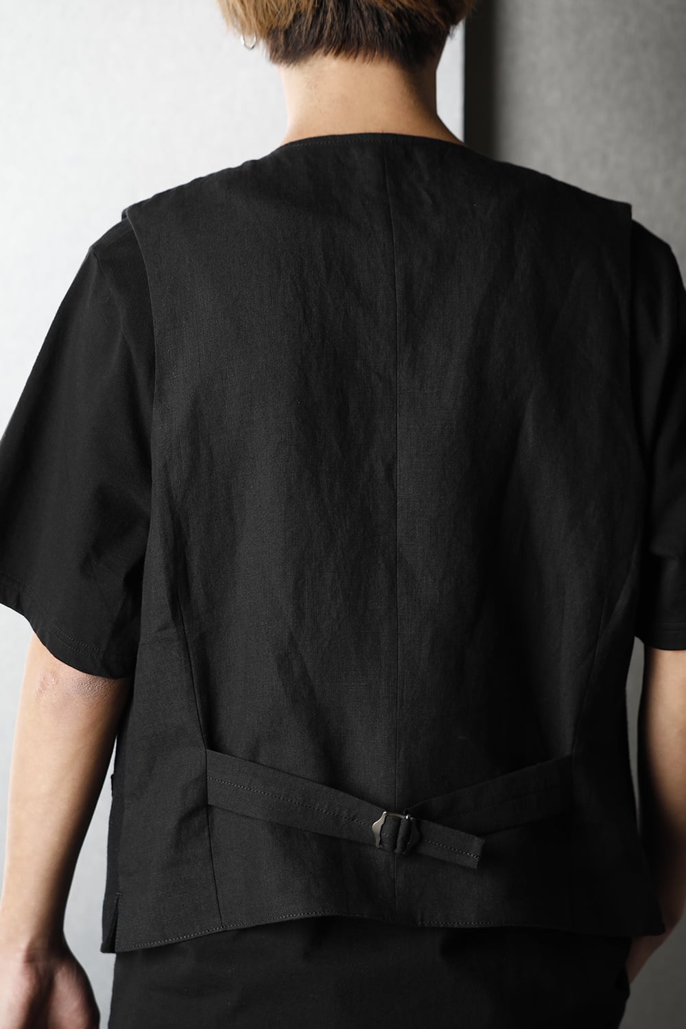 Five Buttons Singl Vest