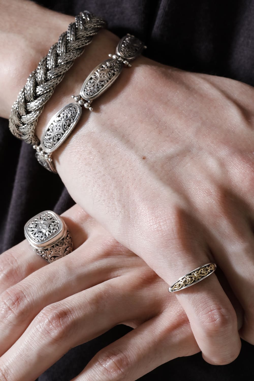 GR43 - Aretousa Ring