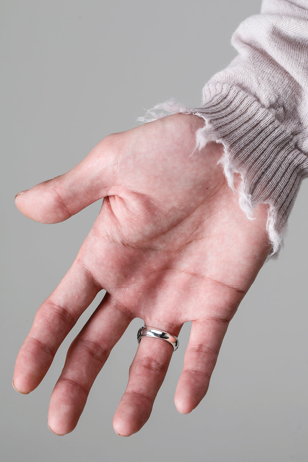 GR53 - Antelope Signet Ring