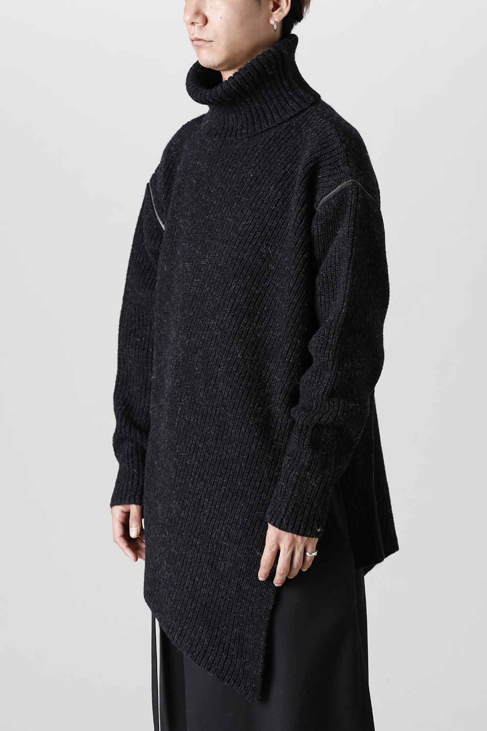 Detachable Big Turtle knit Dark Gray