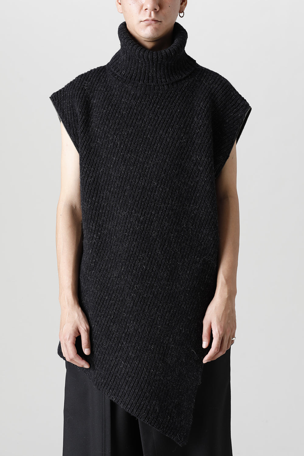 Detachable Big Turtle knit Dark Gray