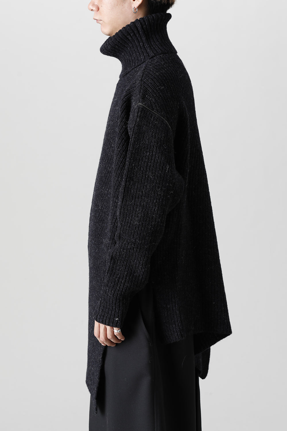 Detachable Big Turtle knit Dark Gray