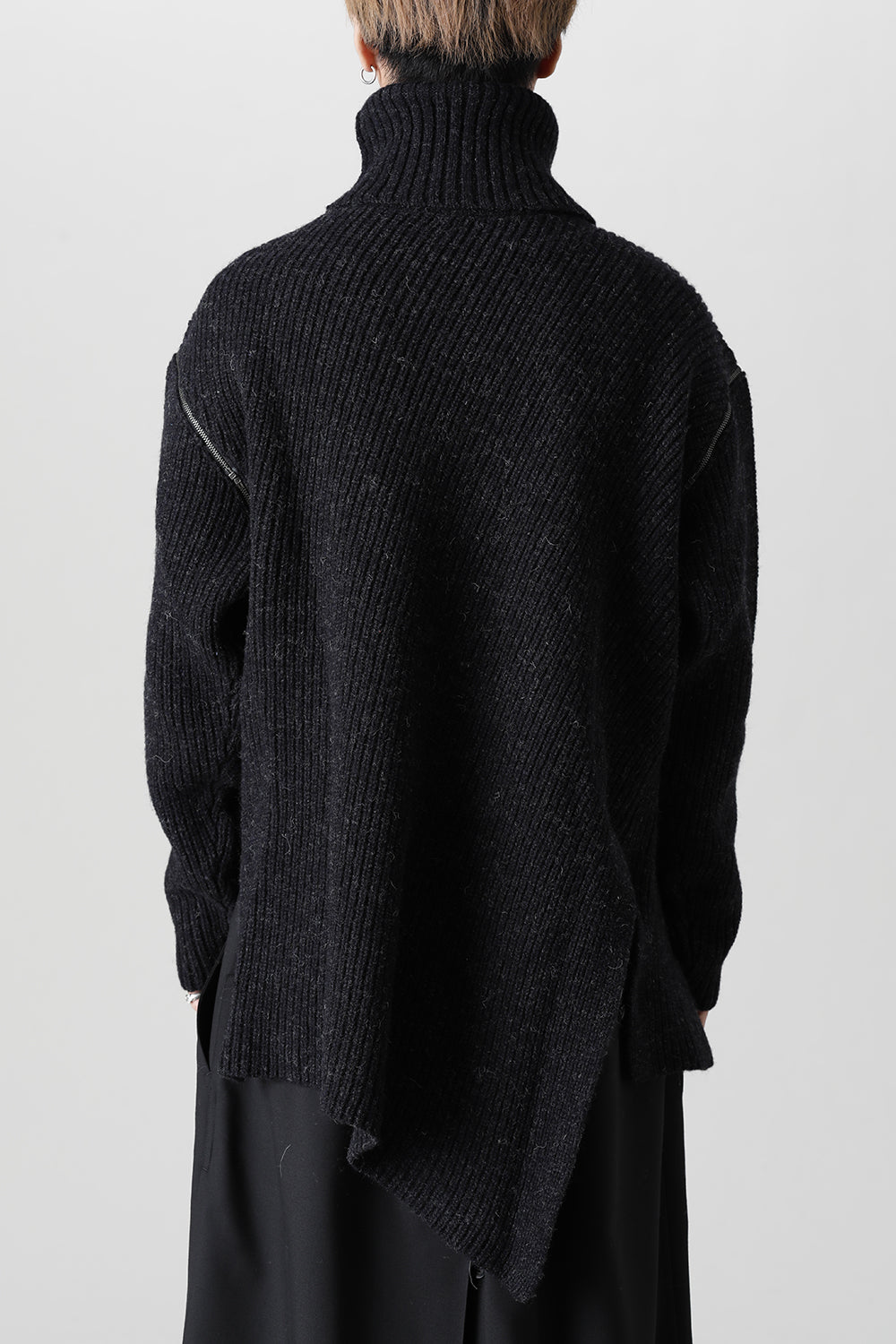 Detachable Big Turtle knit Dark Gray