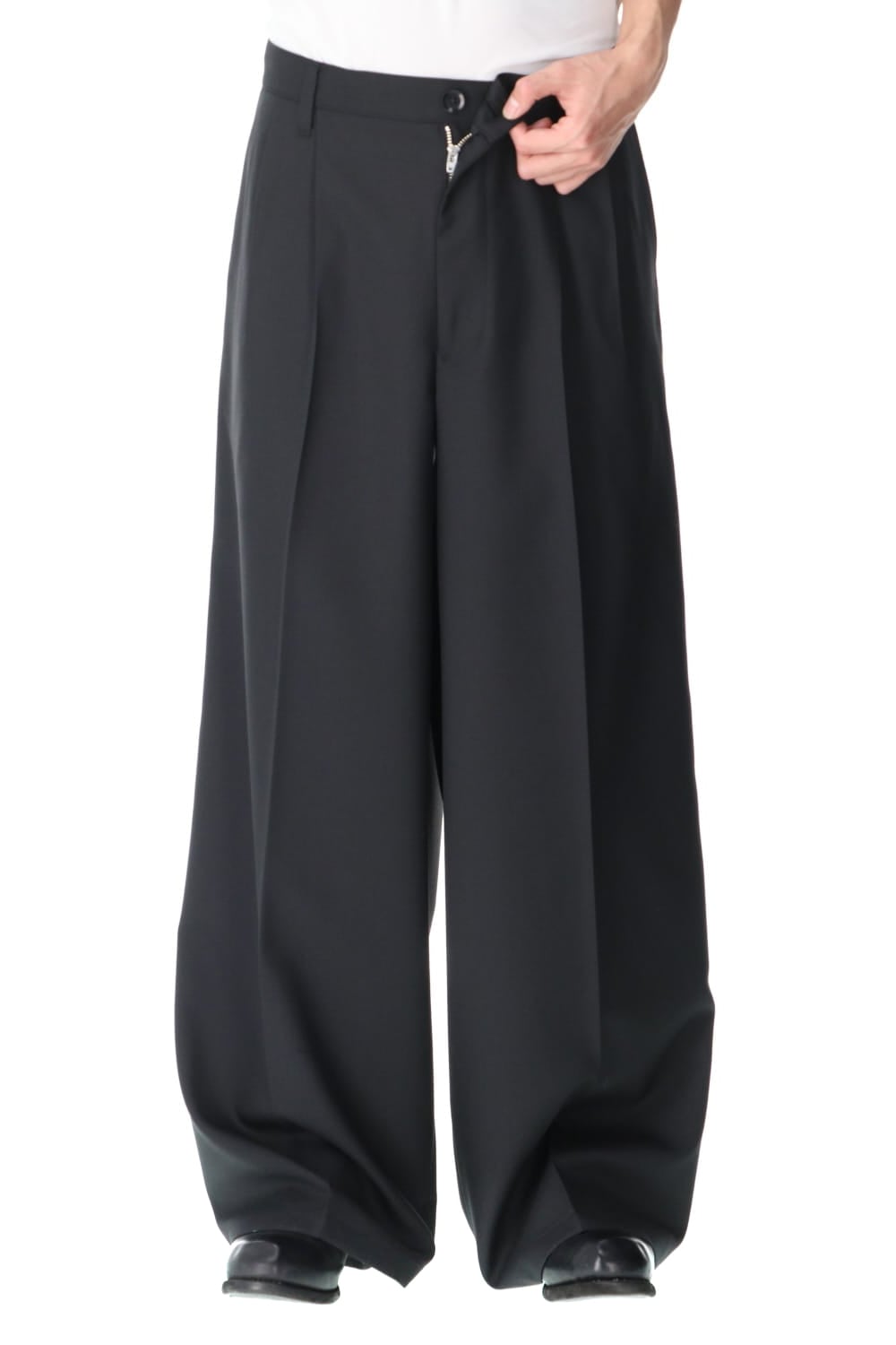 Tuck Wide Pants