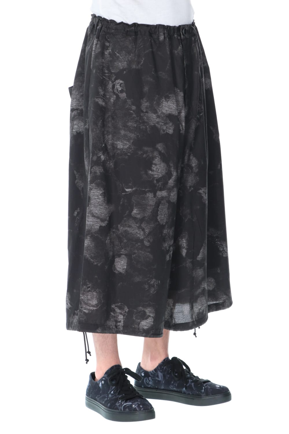 Drawstring Asymmetry Pants(Flower print) Black