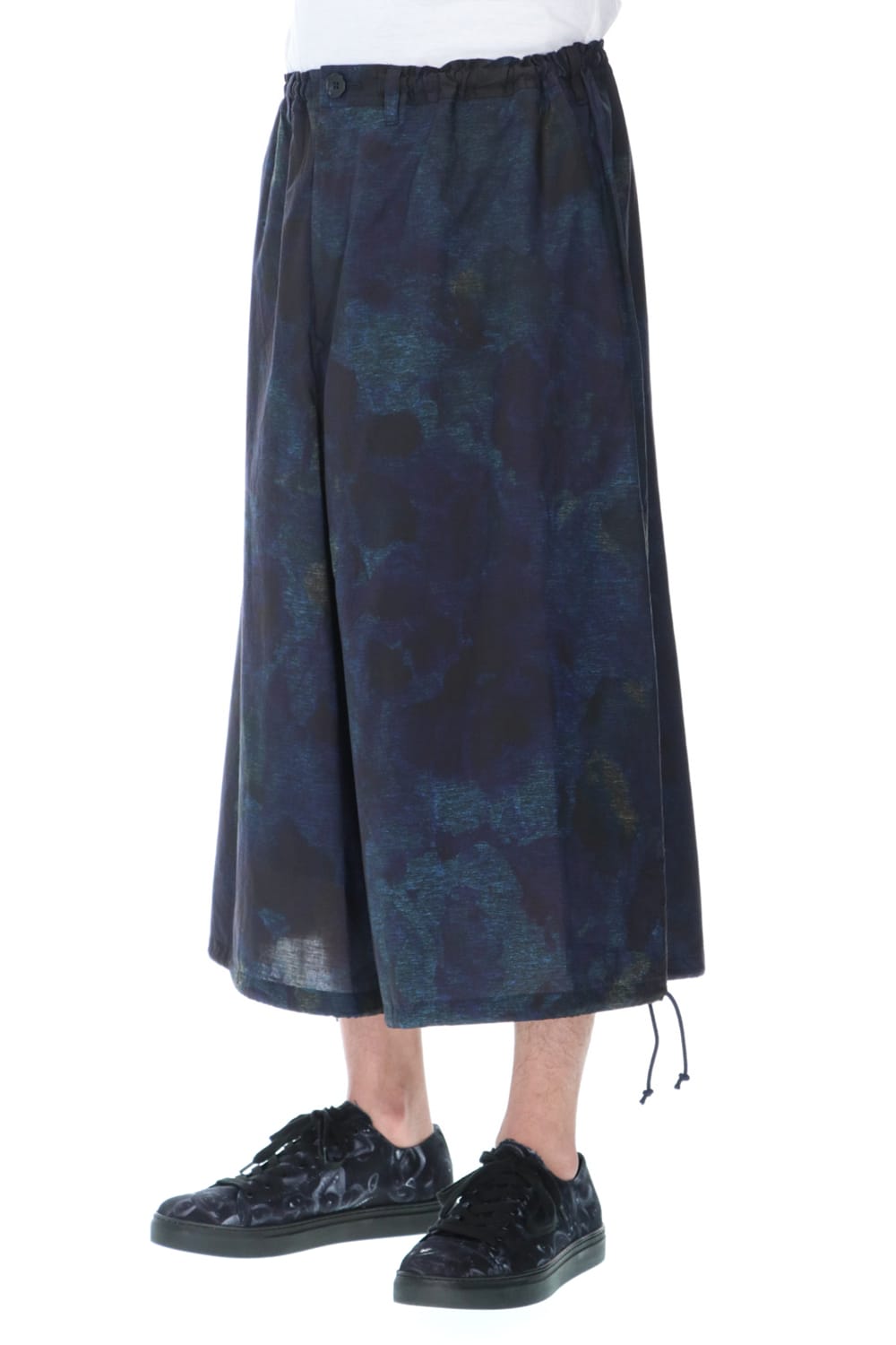 アシンメトリーパンツ ​(花柄) ダークブルー