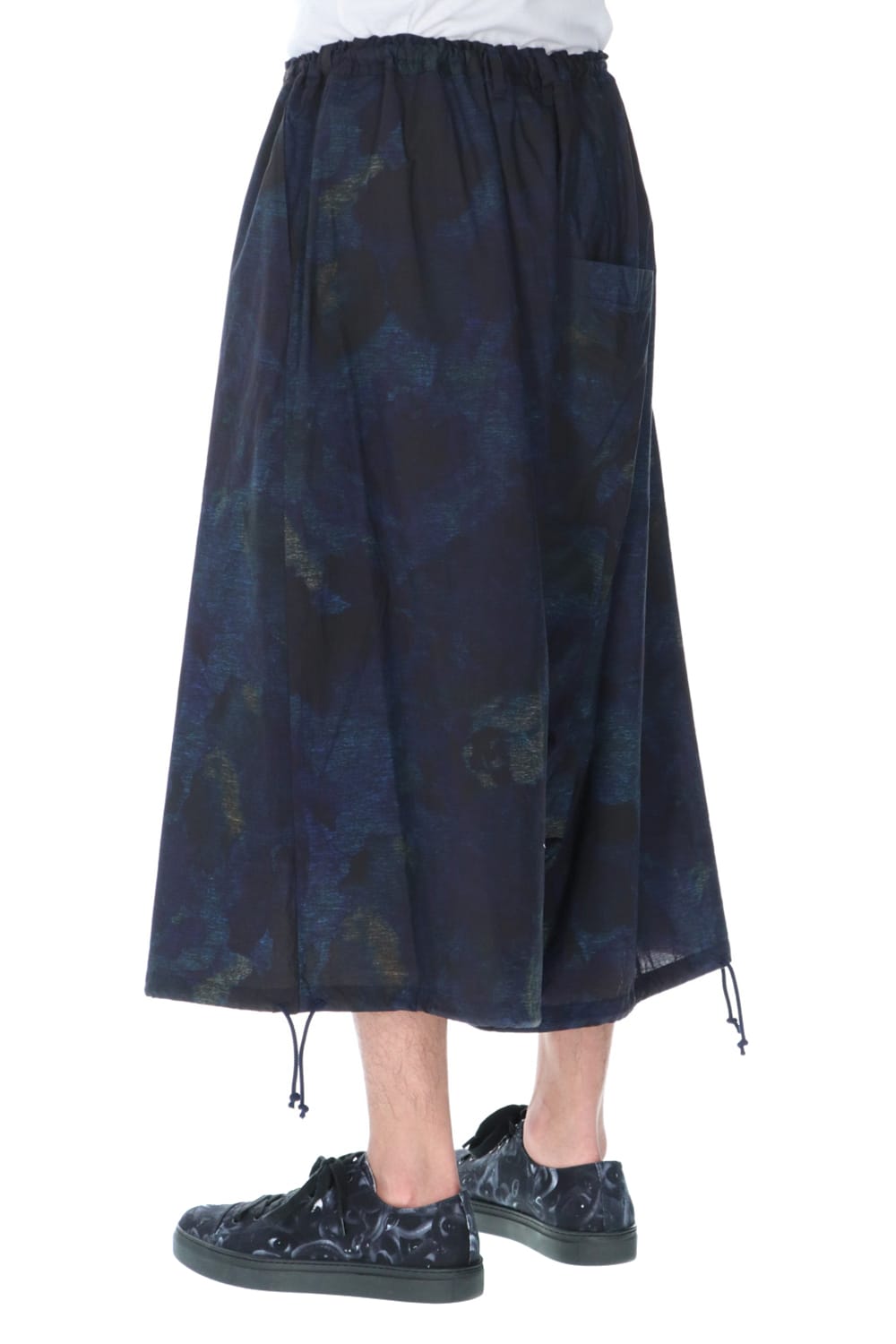 アシンメトリーパンツ ​(花柄) ダークブルー