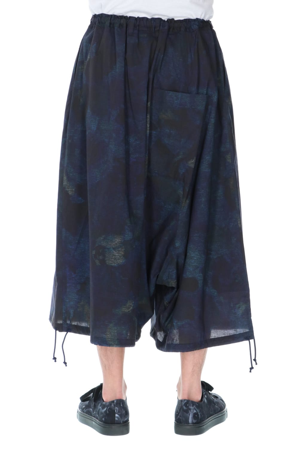 アシンメトリーパンツ ​(花柄) ダークブルー