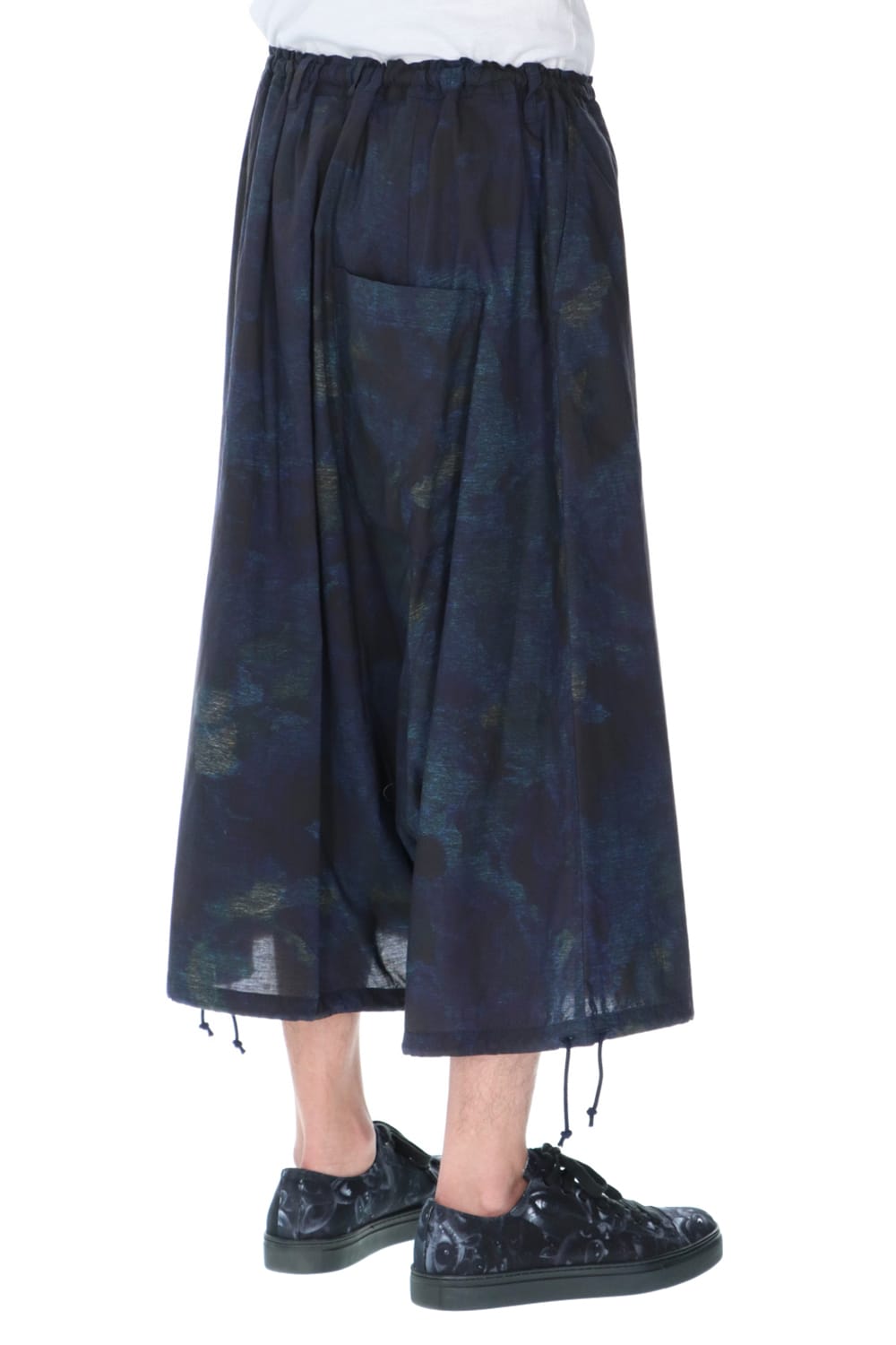 アシンメトリーパンツ ​(花柄) ダークブルー