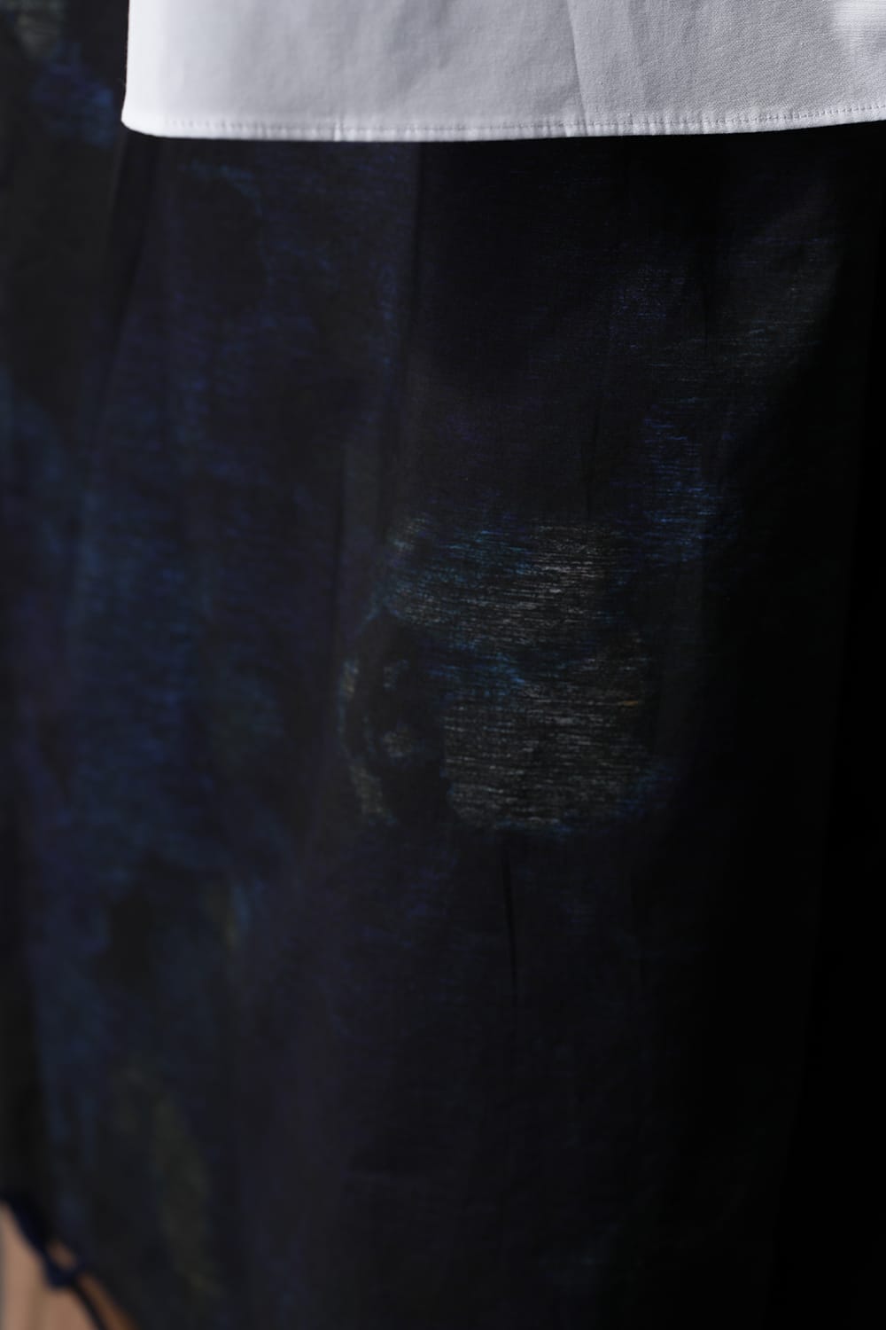 アシンメトリーパンツ ​(花柄) ダークブルー