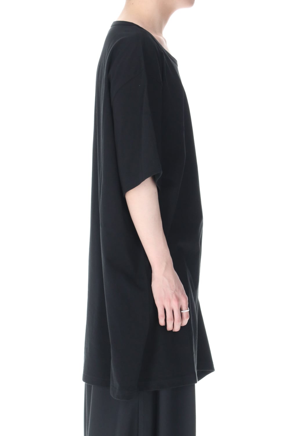 Hole Jumbo Cut Sew Black