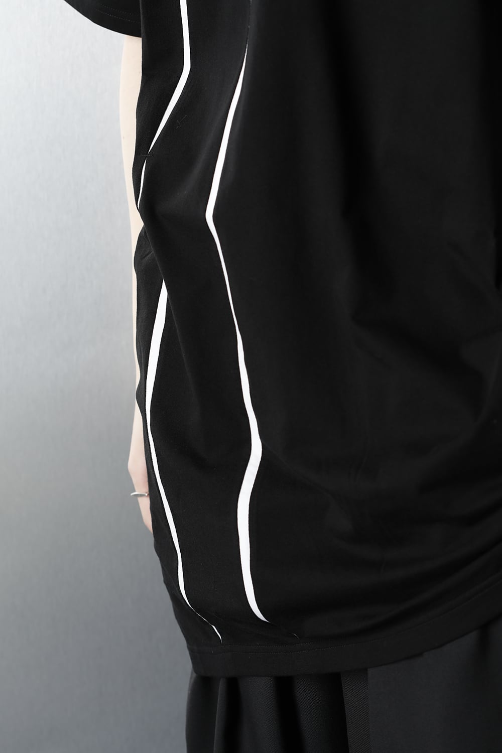 Cutting Blade Short Sleeves Cut Sew Black