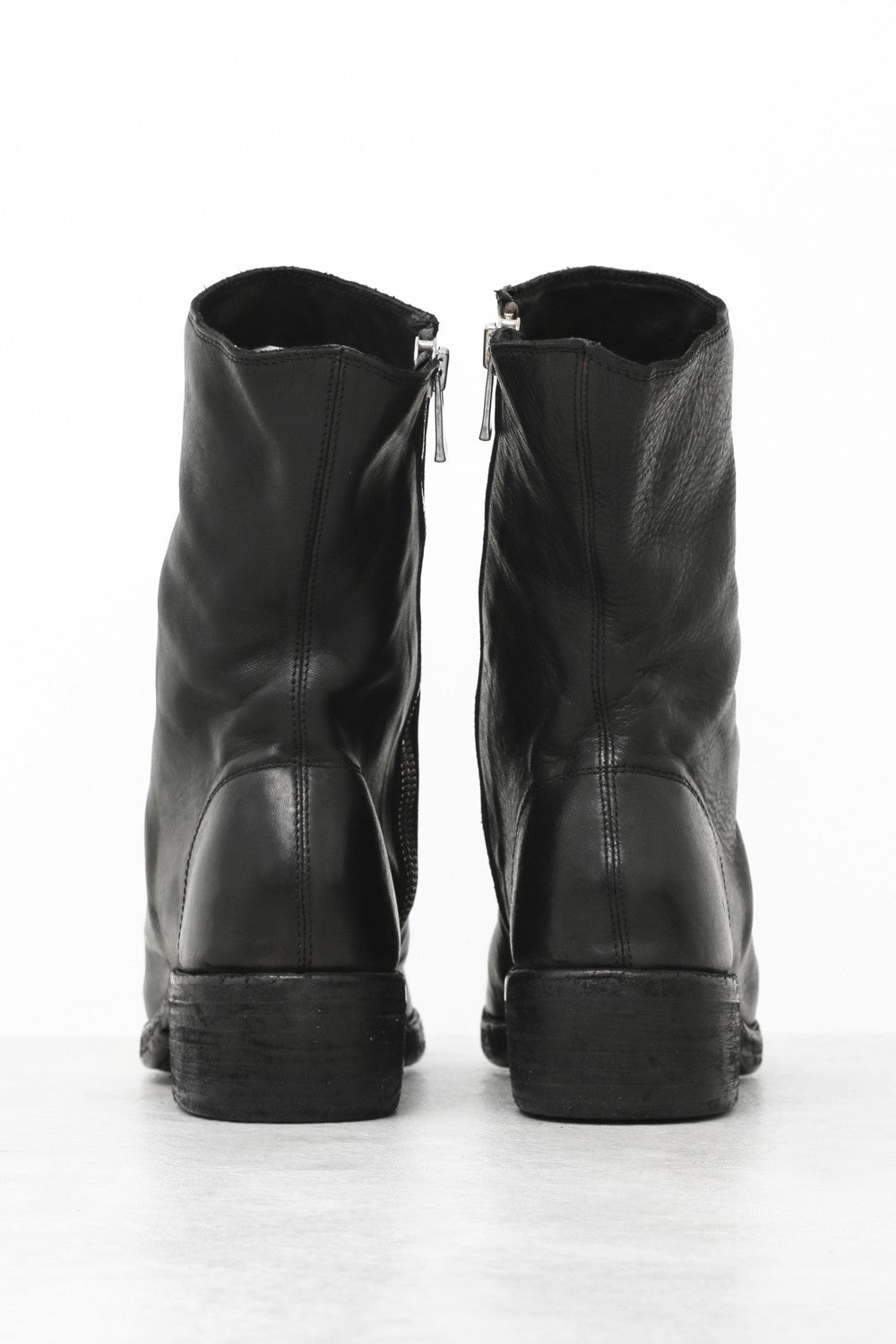 768 - Side Zip Boots