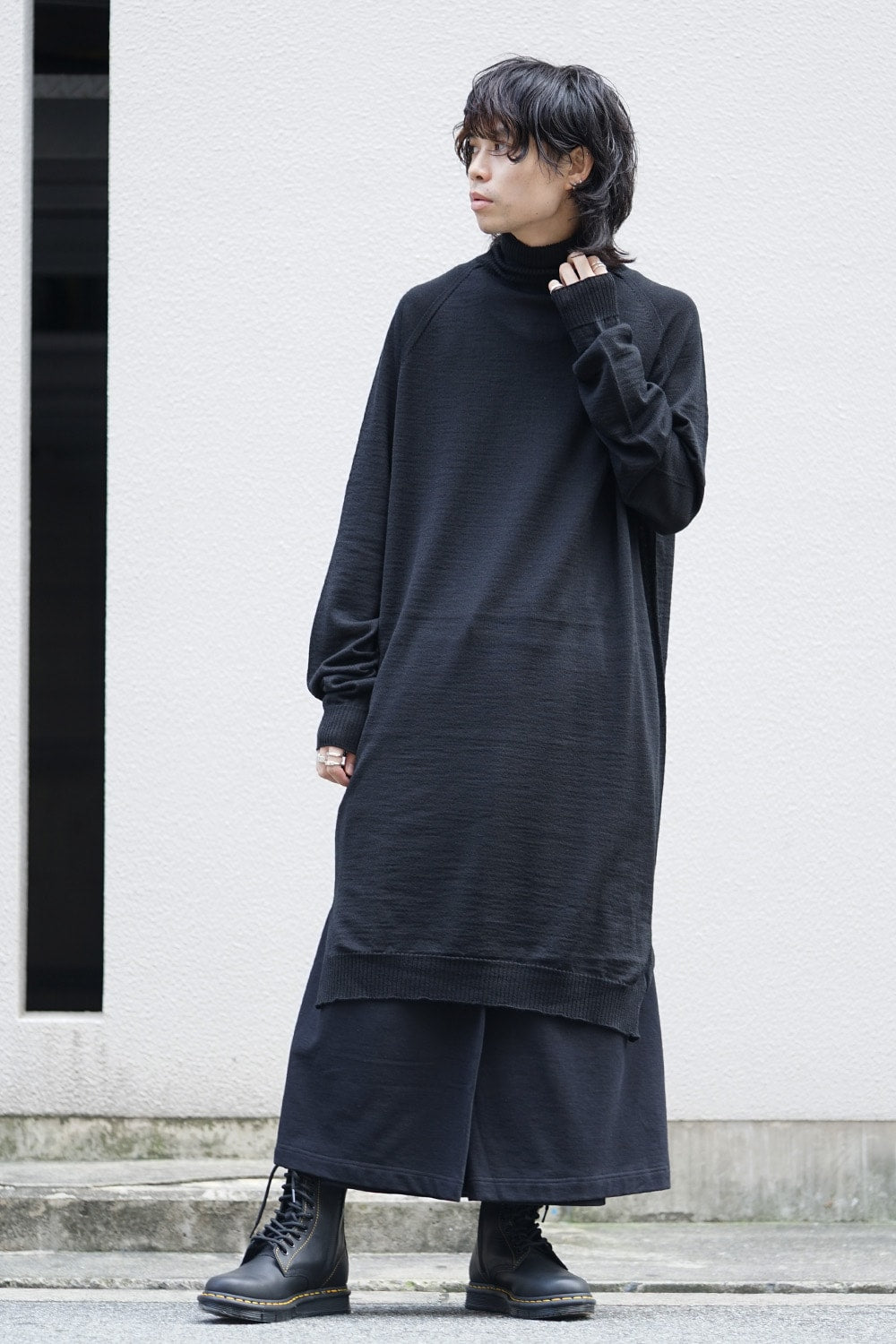Long Turtle Knit-Black