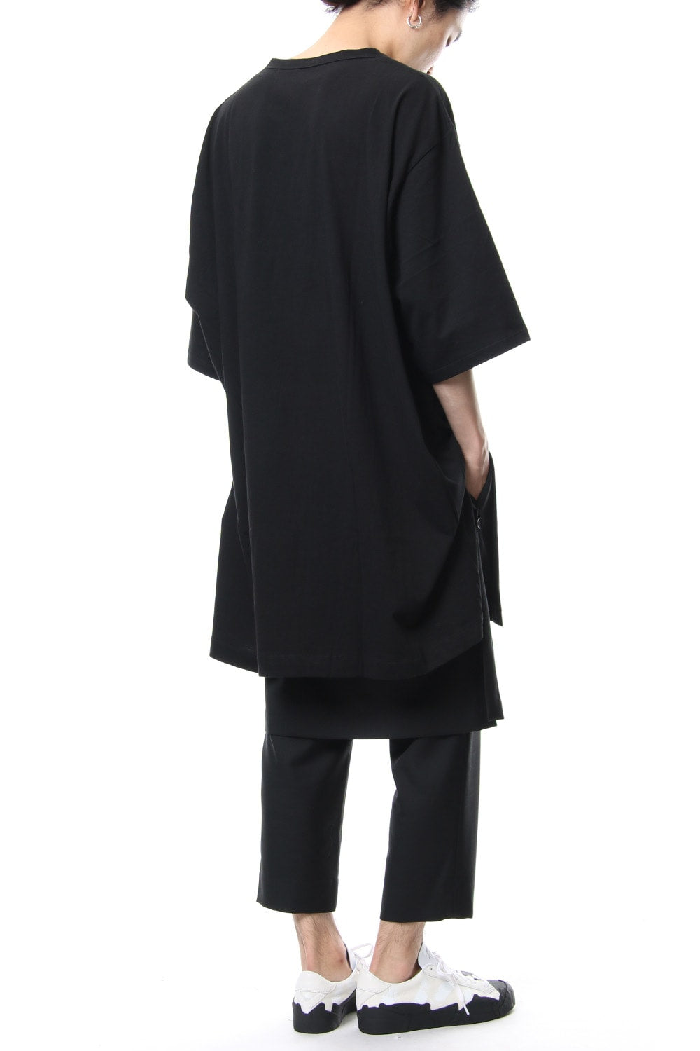 Straight Vertical Line Cut Sew