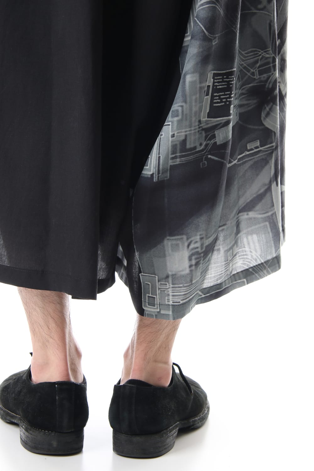 Drape gaucho pants - INNOCENCE Poetry & Android PT