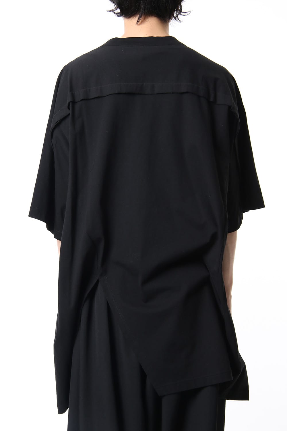 Front raglan slit short sleeve T