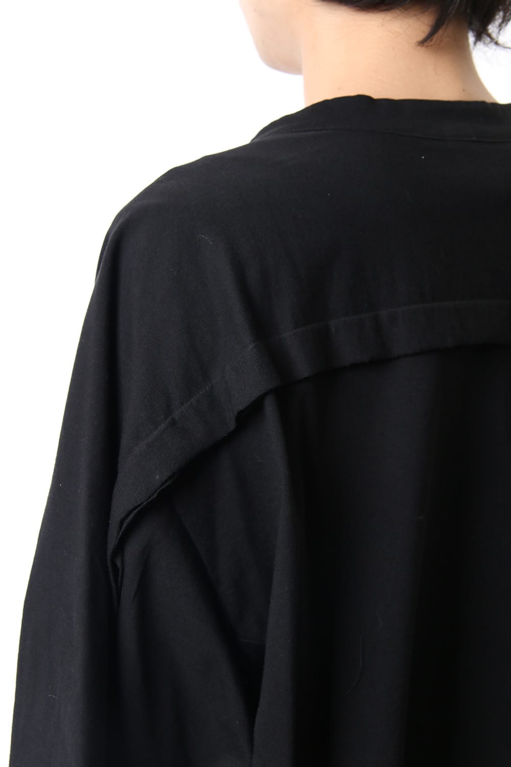 Front raglan slit short sleeve T