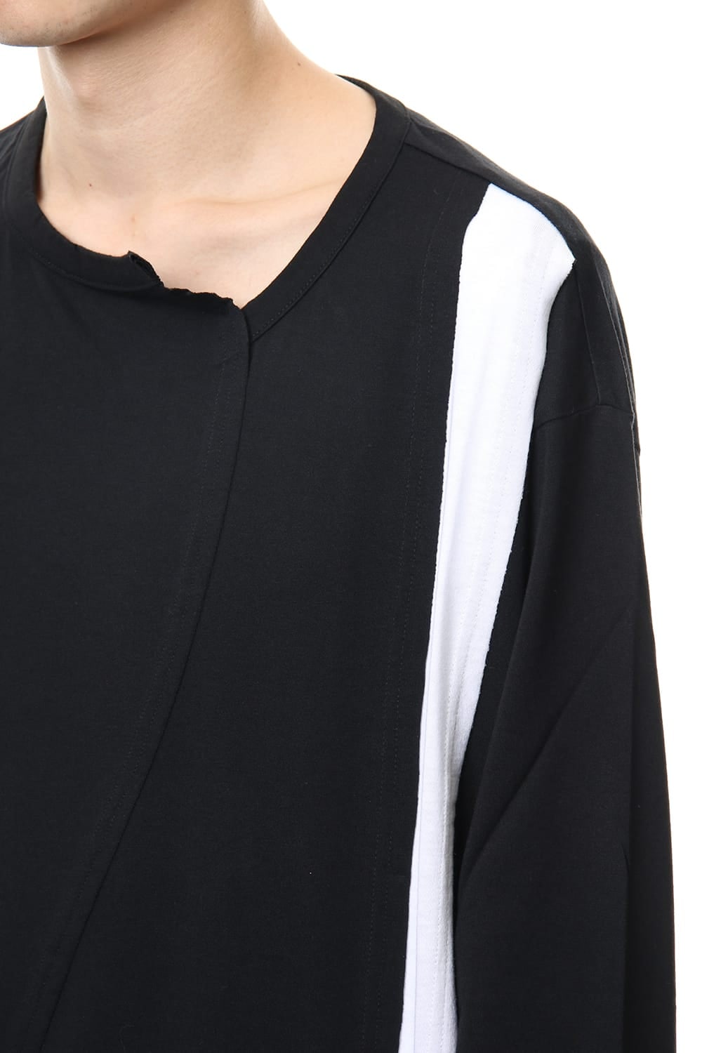 Straight vertical line cut sew