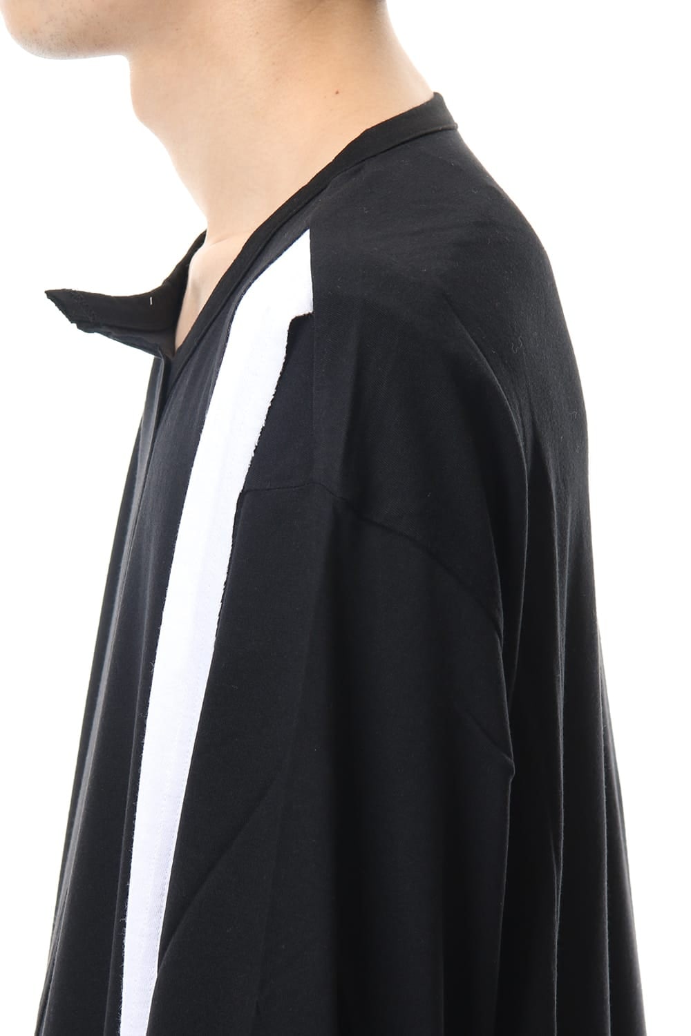 Straight vertical line cut sew