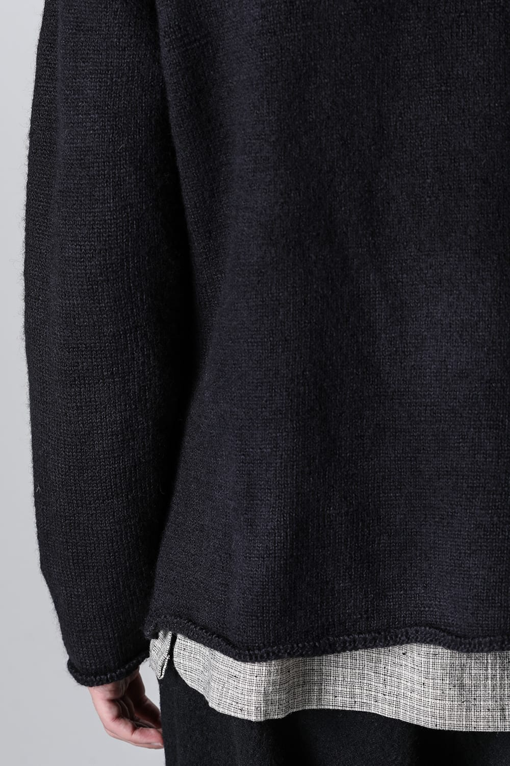 hand stitched crew neck cardigan Black