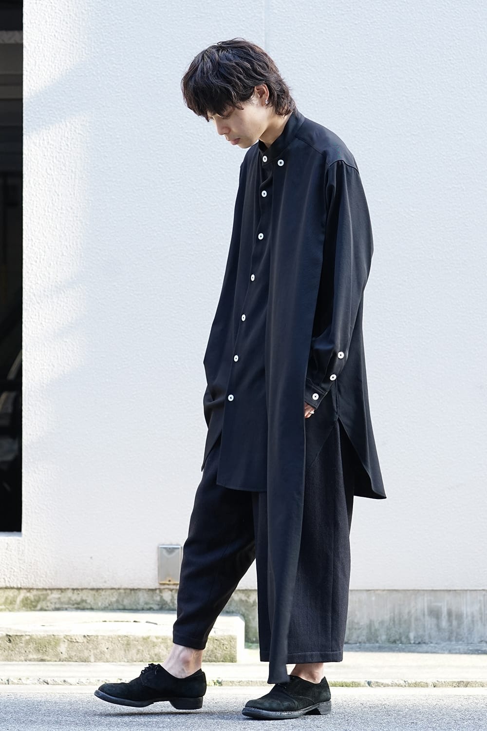 Wrinkled Gabardine Left Shoulder Scarf Shirt