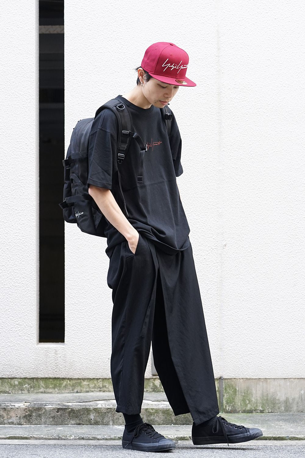 NEW ERA Carrier Pack L YY Logo