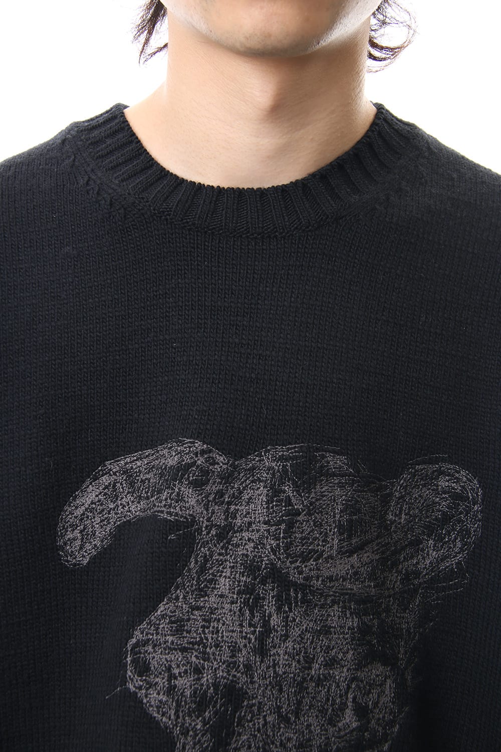 Embroidery 5G Round Neck Knit