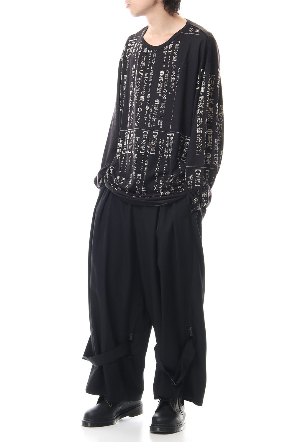 ディクショナリー プリント ラウンド ネック ロング スリーブ Tシャツ　