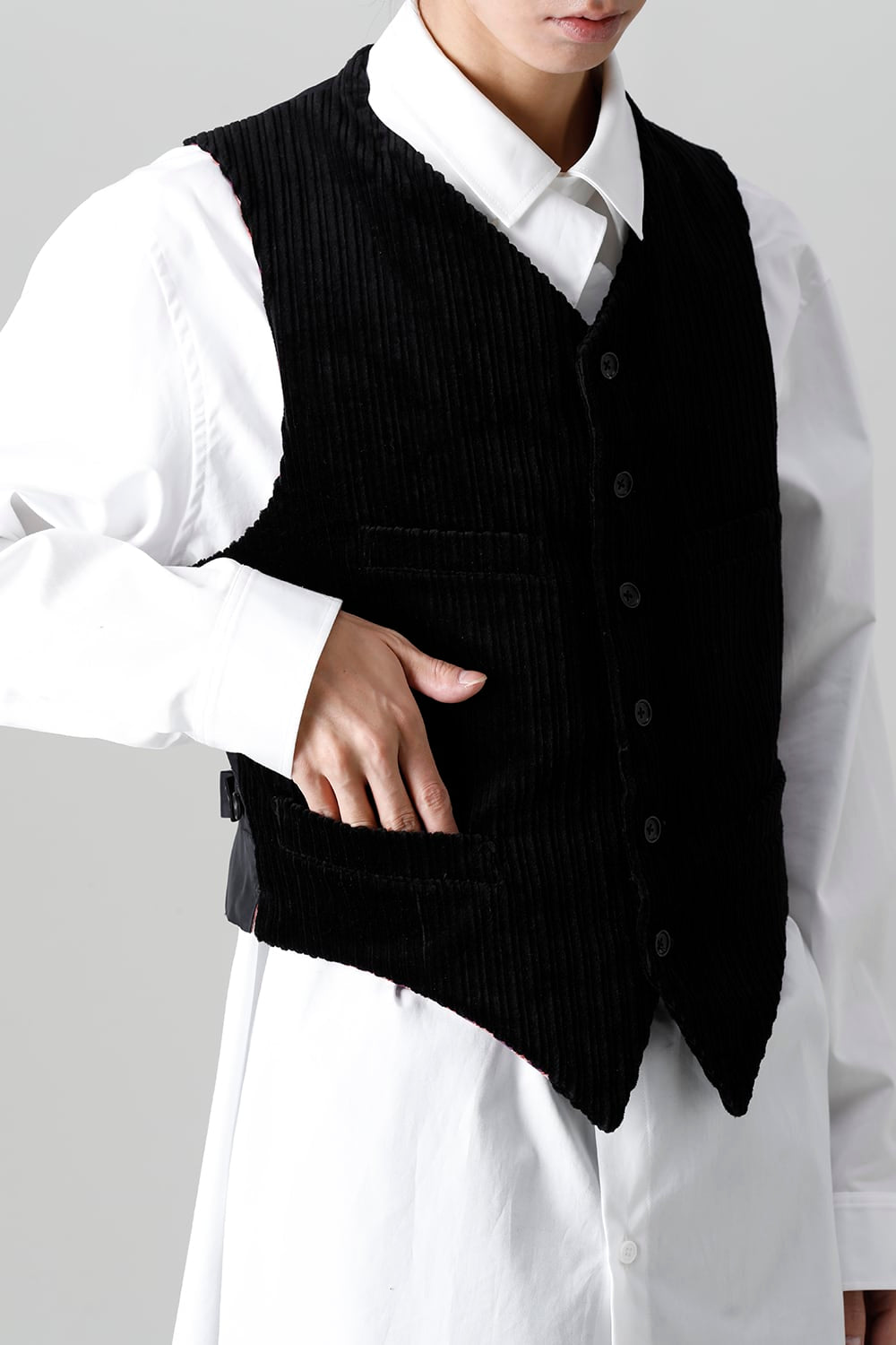 Patterned Hem Single Vest