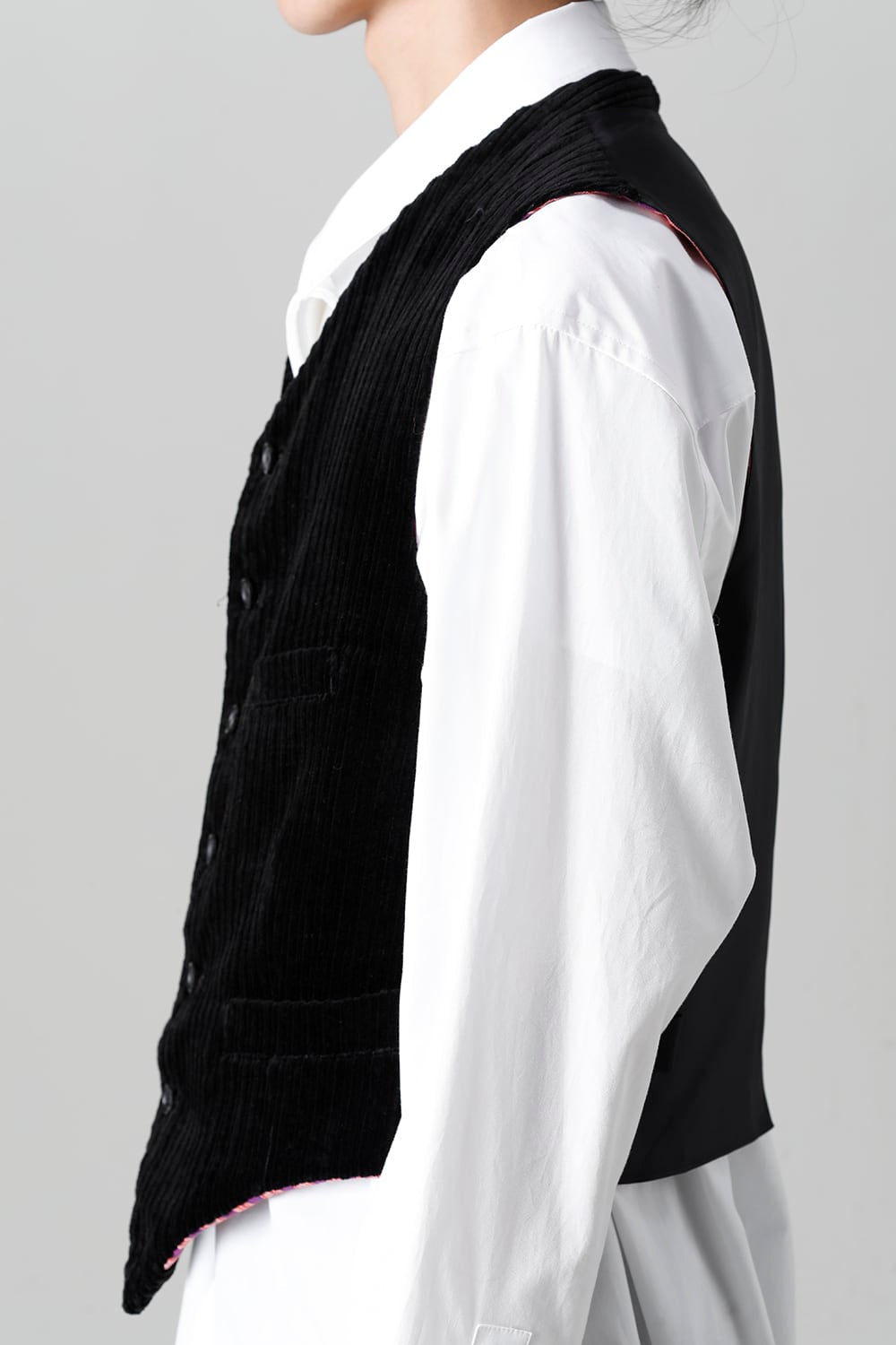 Patterned Hem Single Vest