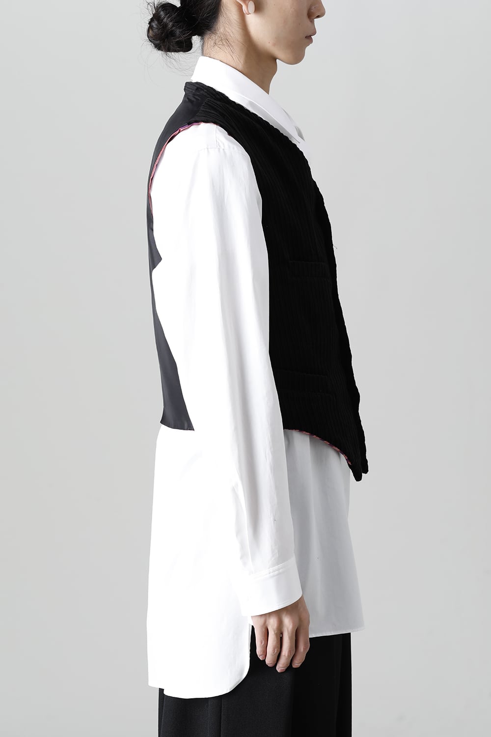 Patterned Hem Single Vest