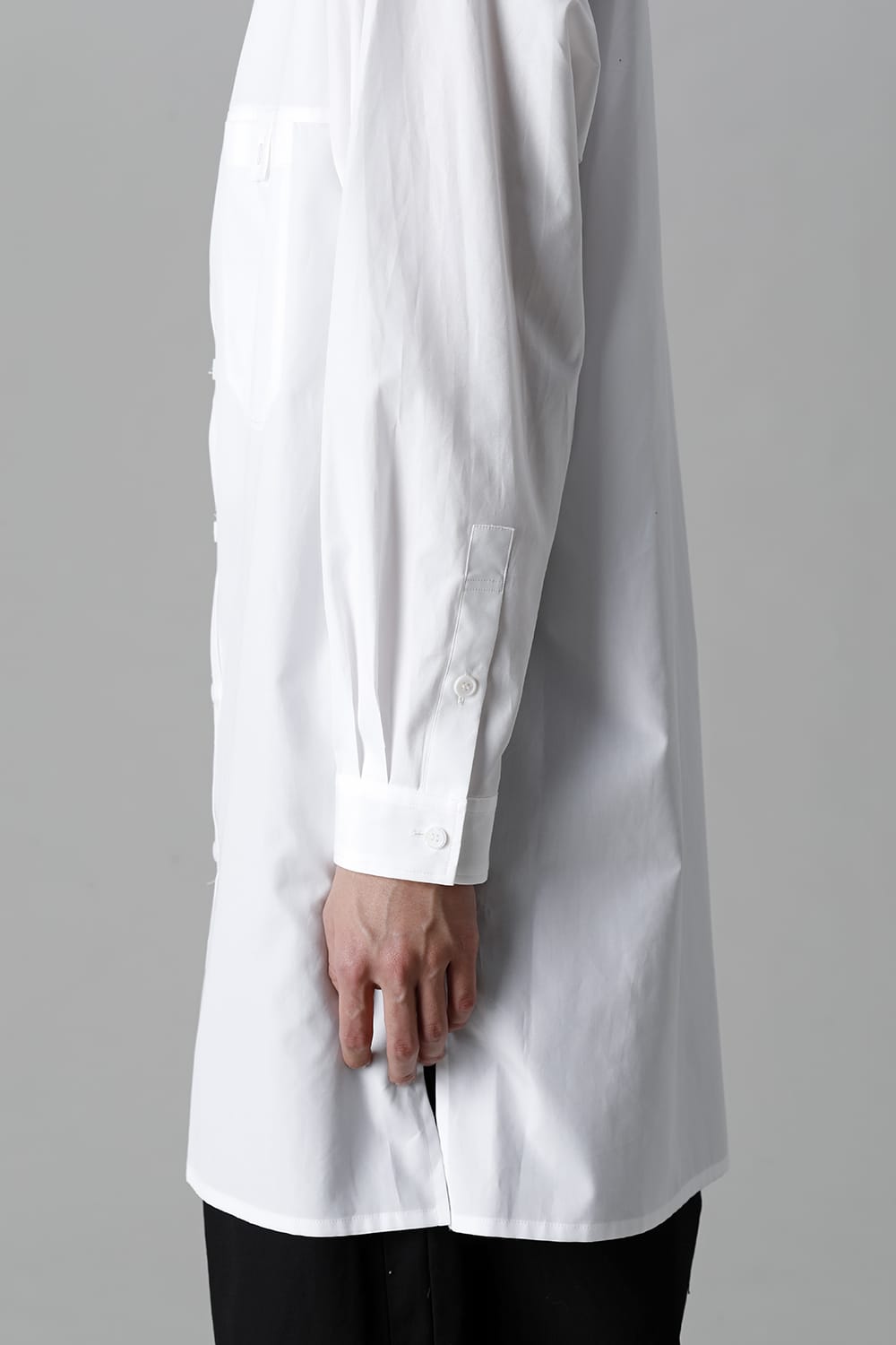 前切り替えポケットブラウス