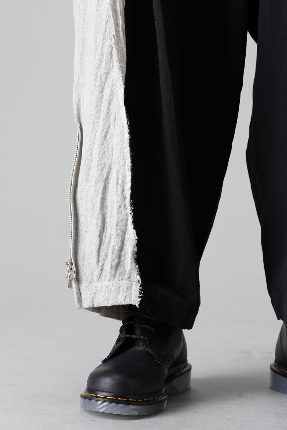 生成切脇ファスナーパンツ