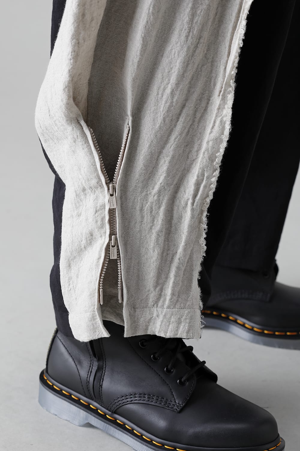 生成切脇ファスナーパンツ