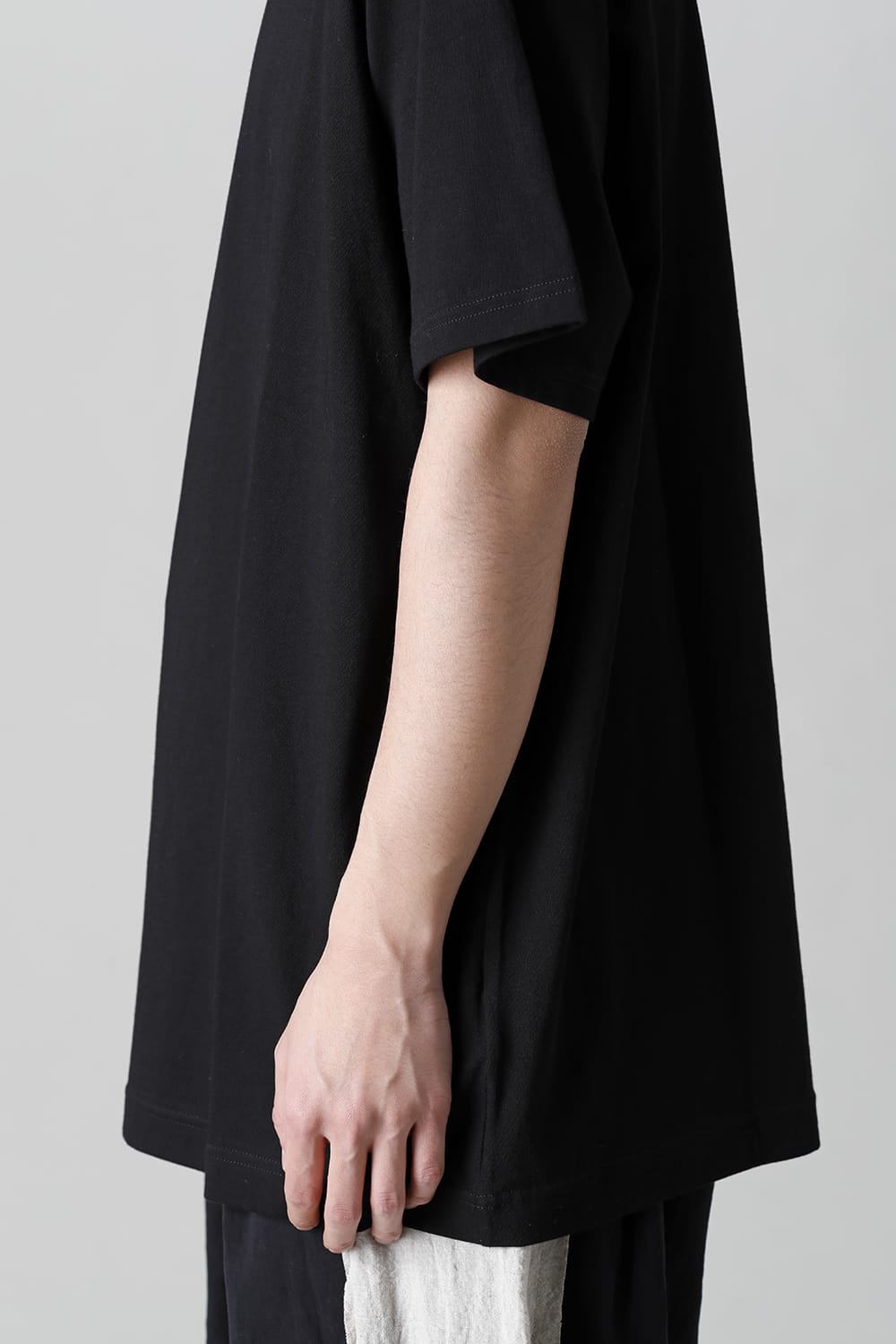 Round-Neck Half Sleeve T-Shirt  Black