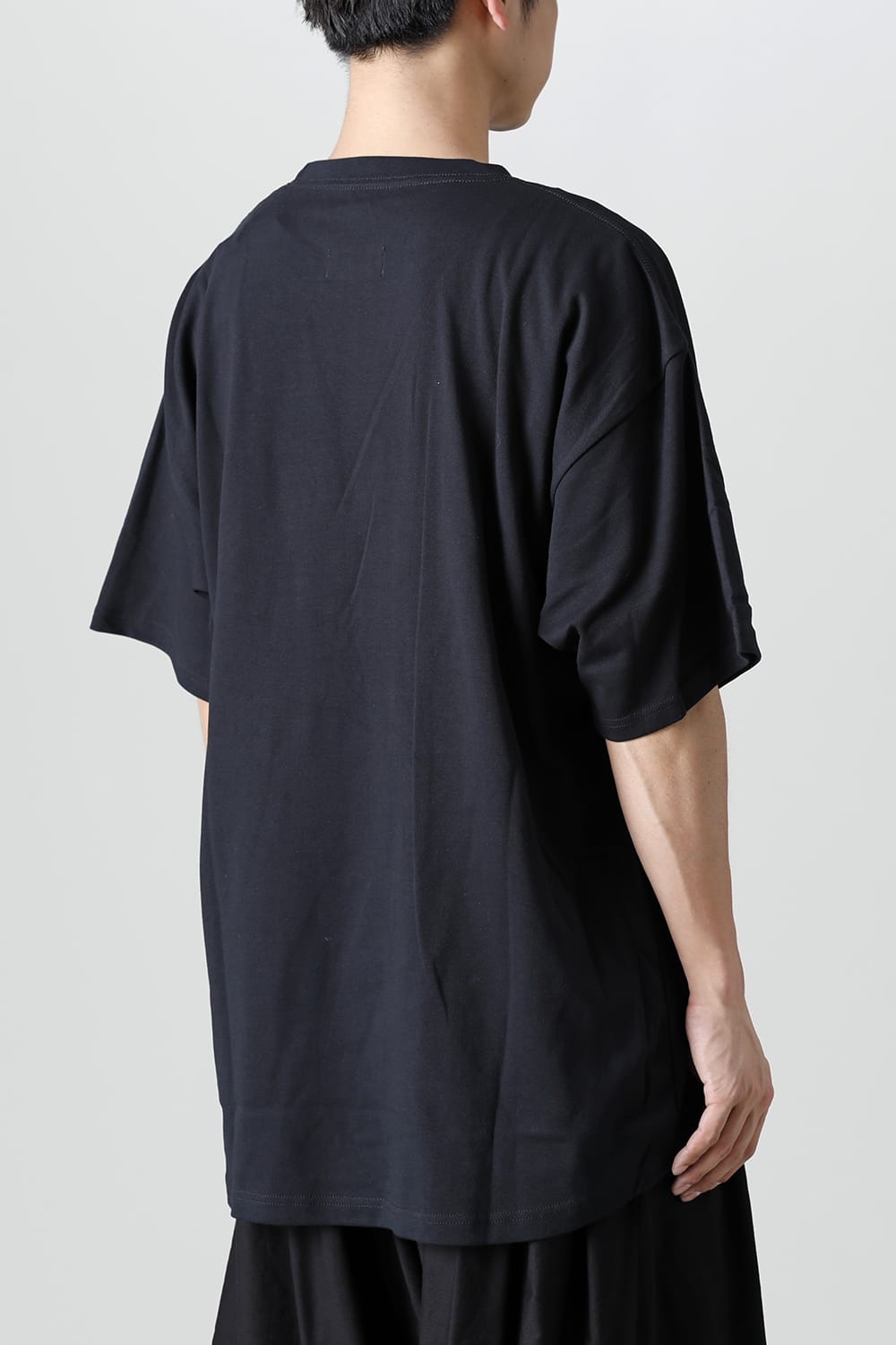 New Era × Yohji Yamamoto Logo Print Round Hem Short Sleeve Tee