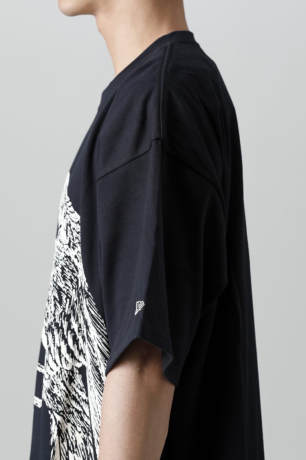 New Era × Yohji Yamamoto Crow Print Round Hem Short Sleeve Tee