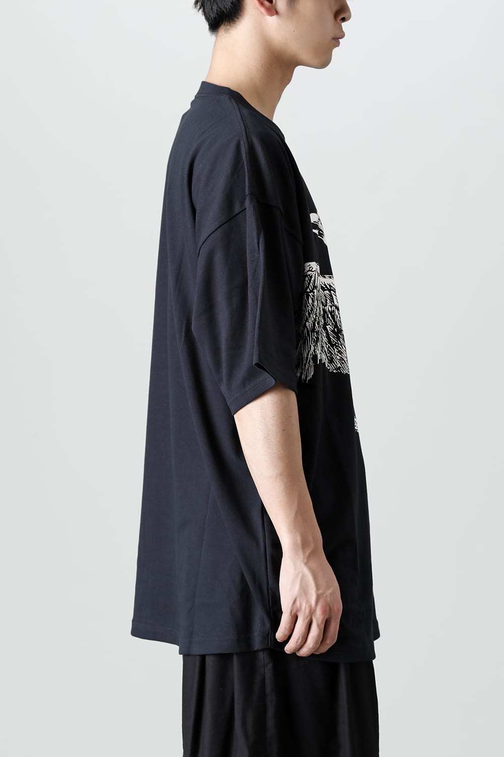 New Era × Yohji Yamamoto Crow Print Round Hem Short Sleeve Tee