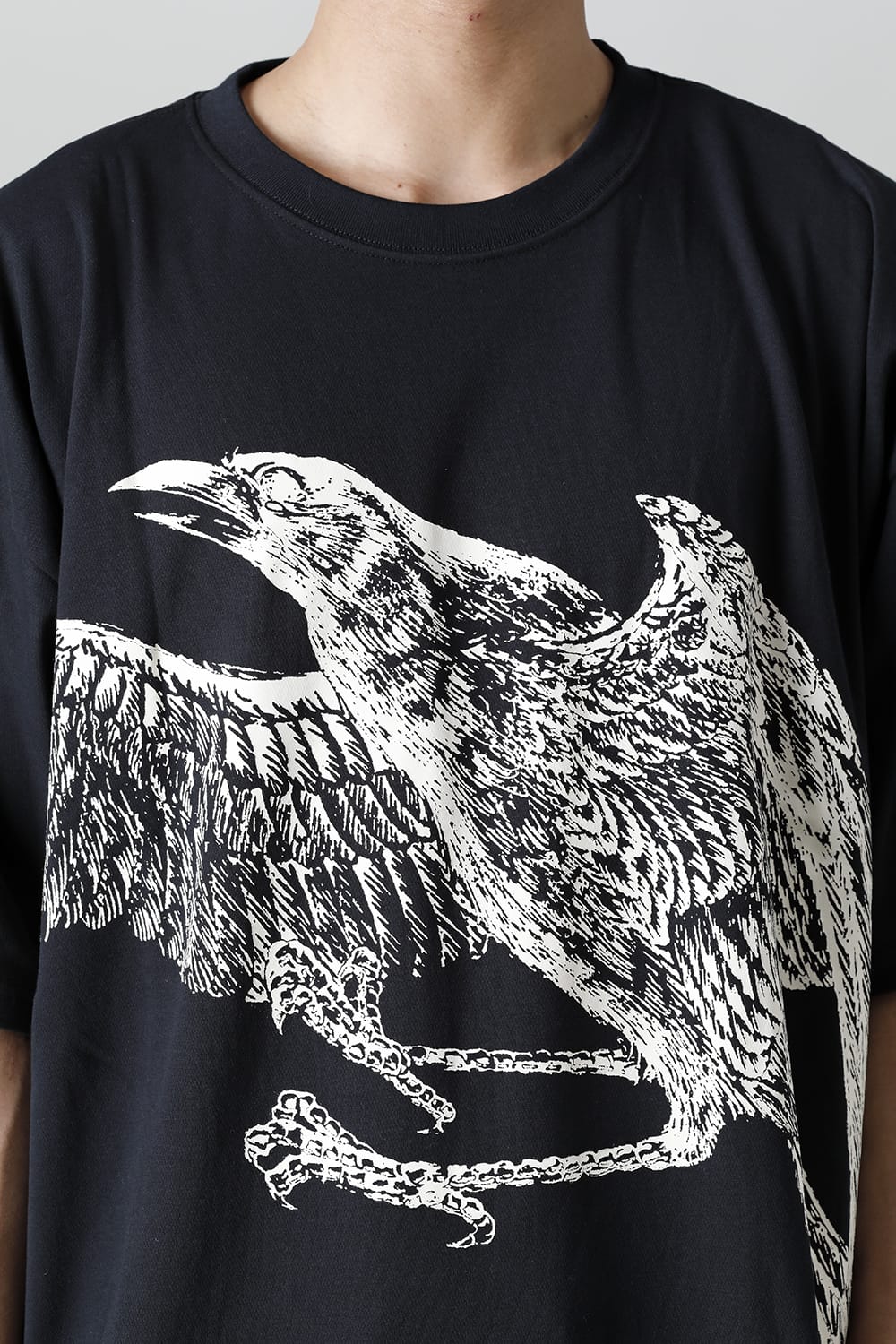 New Era × Yohji Yamamoto Crow Print Round Hem Short Sleeve Tee